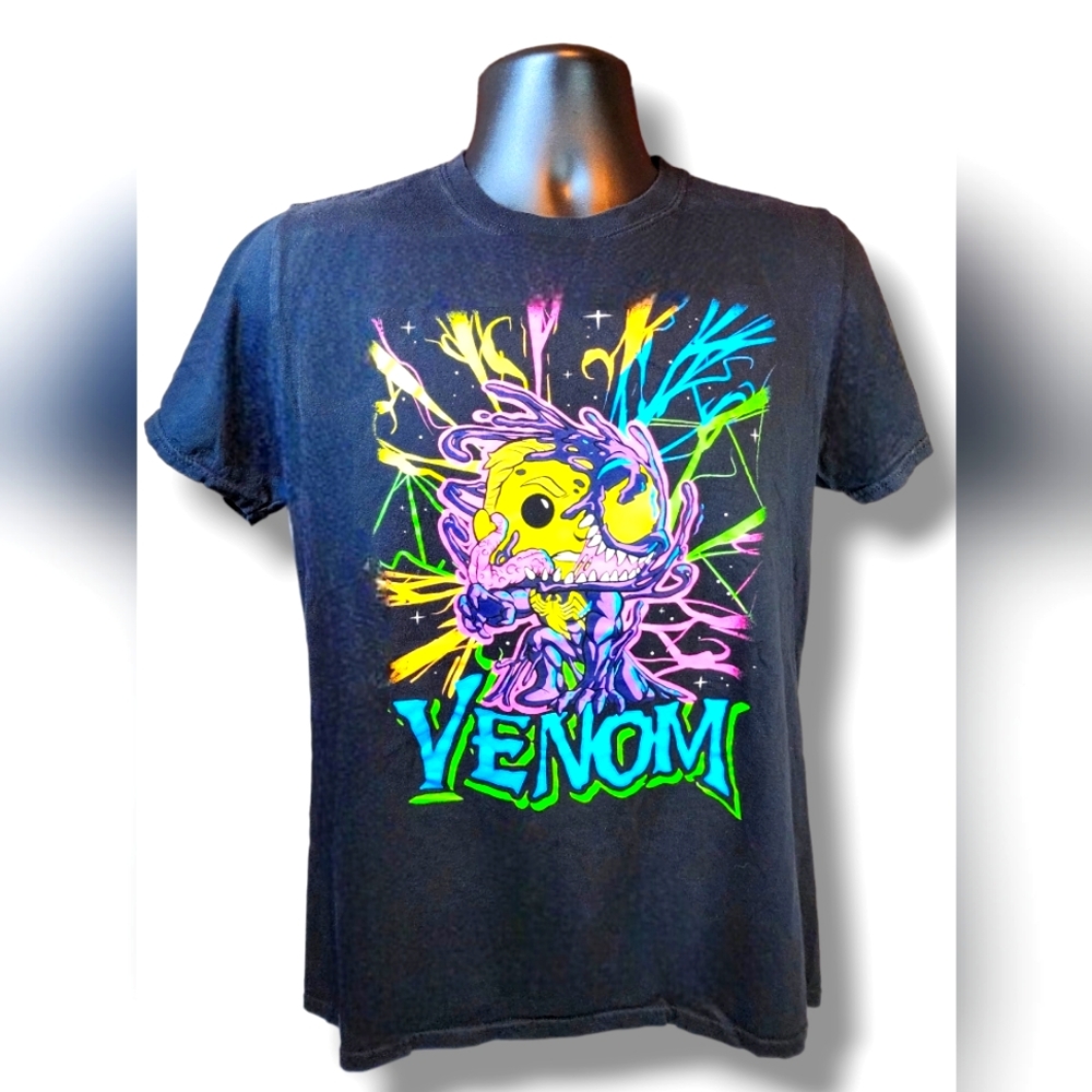 Funko Exclusive Eddie Brok Venom Marvel T-shirt